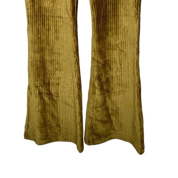 Aerie Women Groove On Velour Pant Small High Rise Flare Ribbed Stretch Brown NWT - Picture 3 of 8